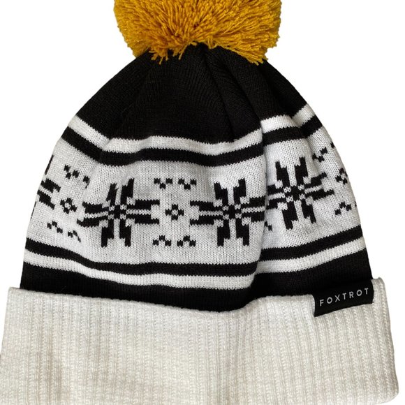 Foxtrot Fair Isle Nordic Snow Cuffed Mustard Pom Ski Gorpcore Winter Beanie Hat - Picture 2 of 9